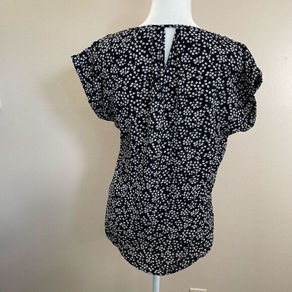 Hippie Rose| Floral| Top - Picture 9 of 9